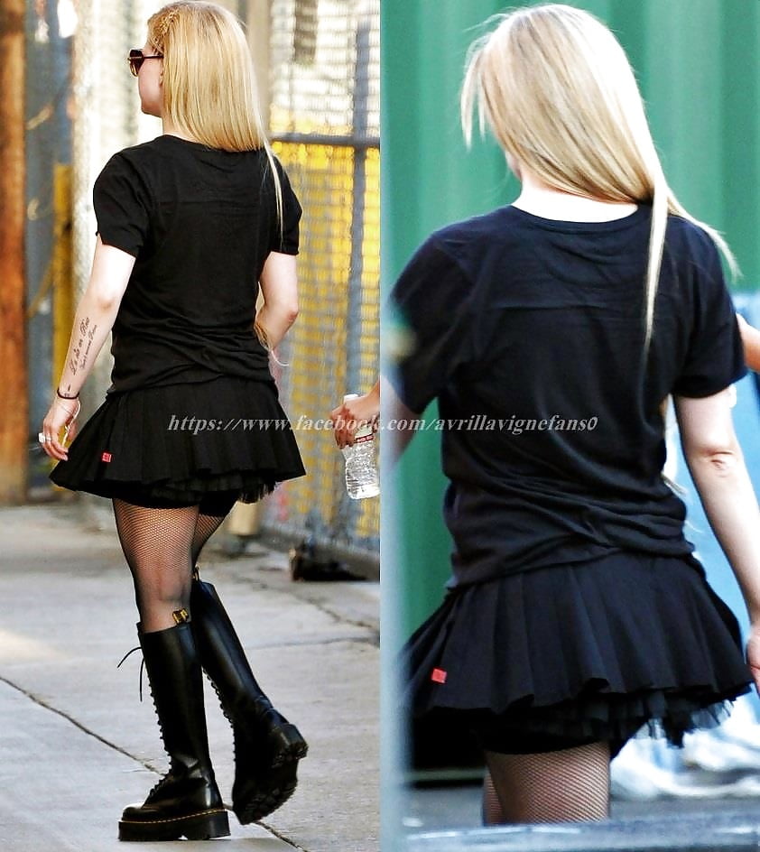 Avril lavigne sexy vero e falso
 #94791382