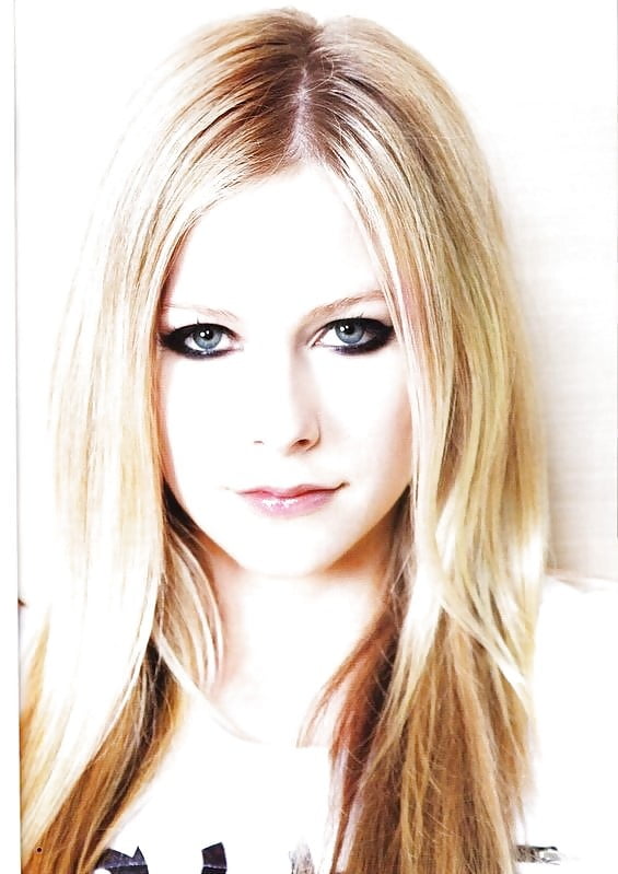 Avril Lavigne sexy real and fake #94791388