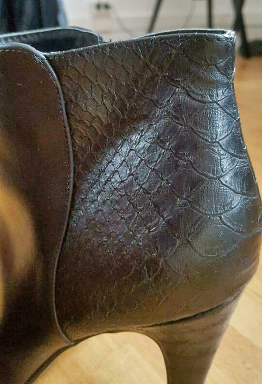 Ulrike y más fotos.
 #99244396