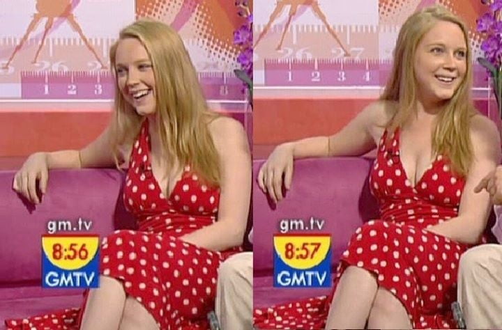 Julia haworth corrie coddess en jeans y misc
 #96126464