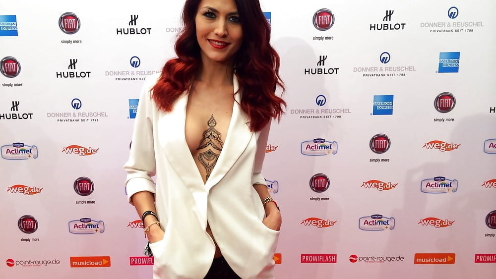 Fionas Luxusbody #93918063