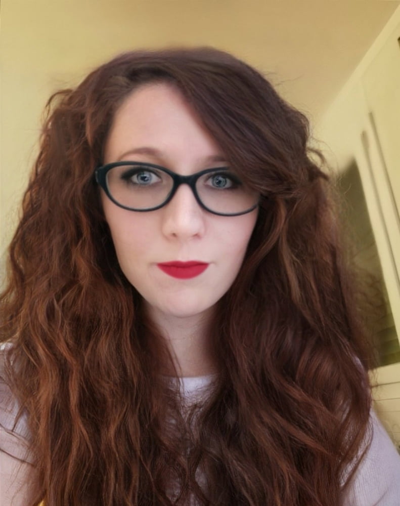 Mein Make-up vs meine Frau Make-up
 #87823515