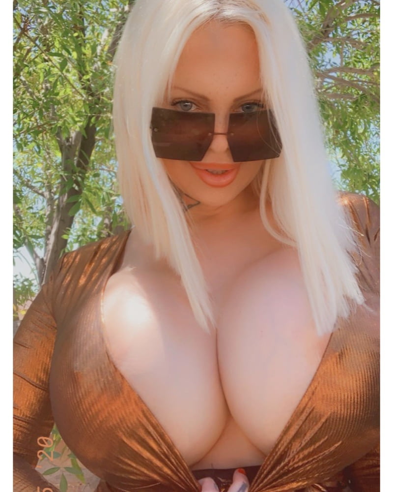 Chat with me #92587981