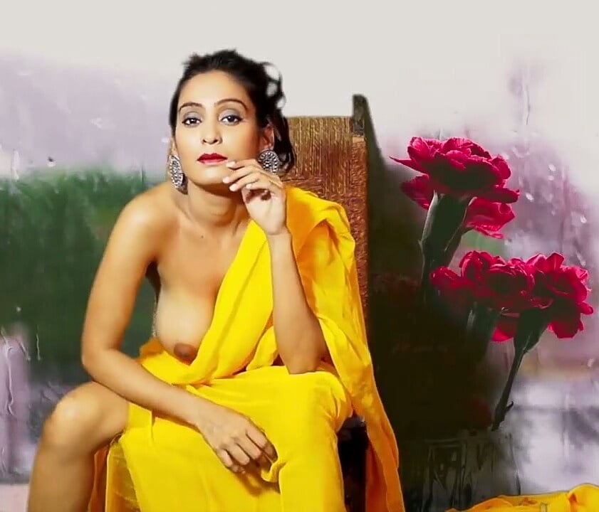 Indische schöne Modell nackt Fotoshooting
 #88622726