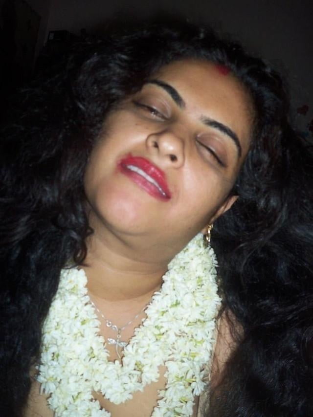 Bengali bhabi chaud
 #81090296