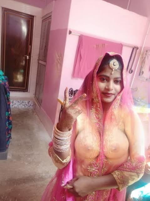 Desi bhabhi e ragazze nude pic
 #82139395