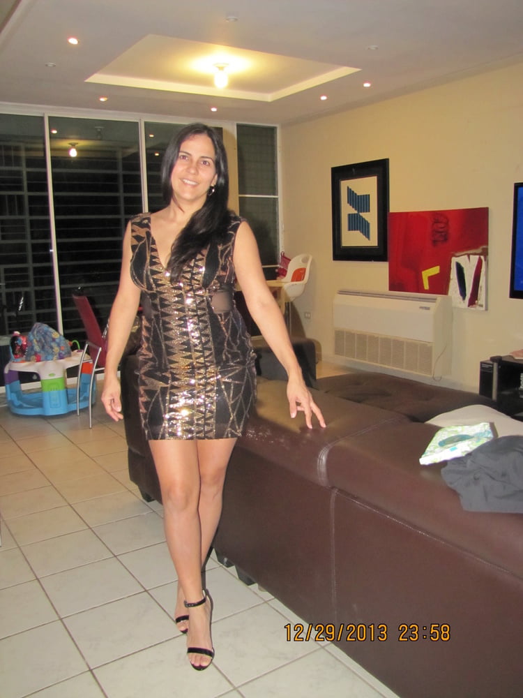 Como se viste mi tía guarra cuando la visito #4
 #93664525