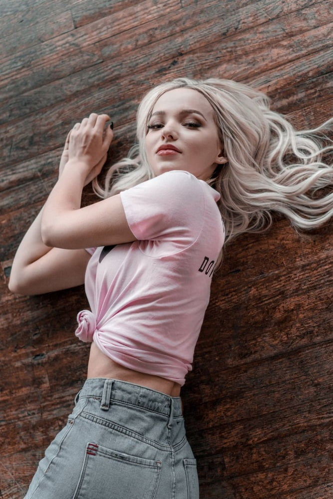 Property of Dove Cameron #92419364