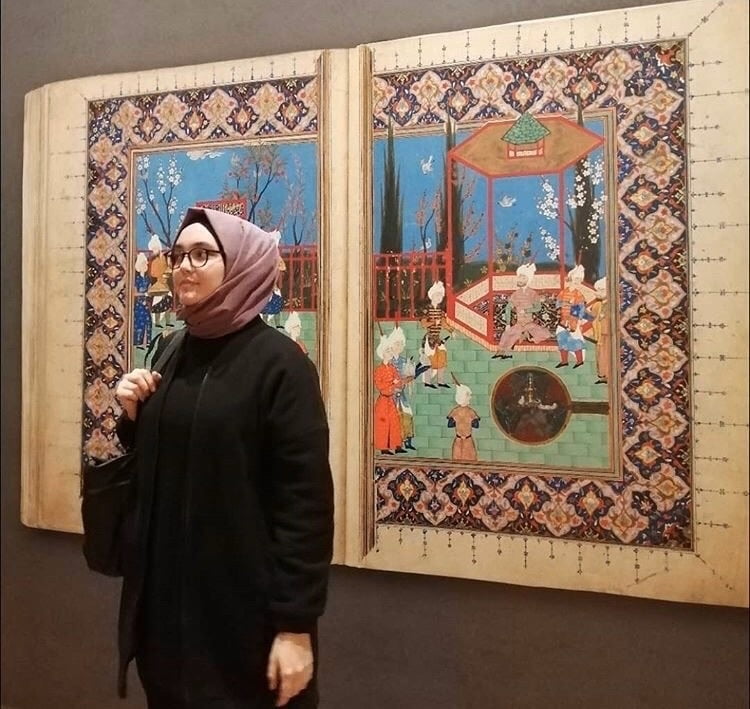 Türkische Schwester
 #103062014