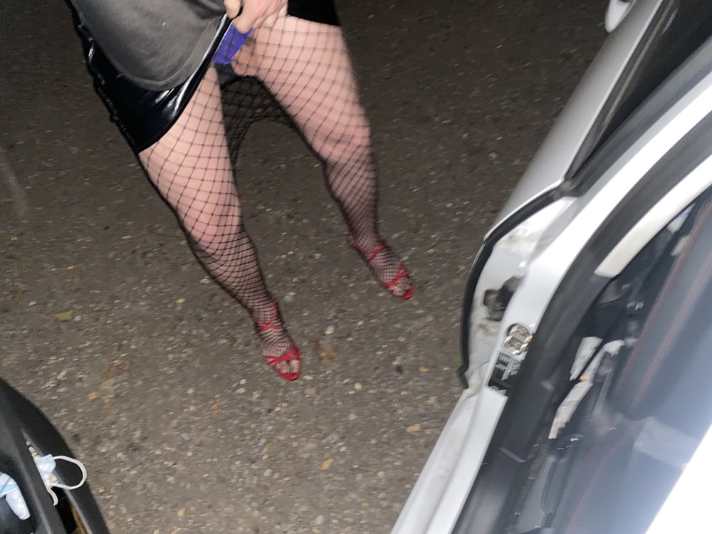 Dogging outfit #107028079