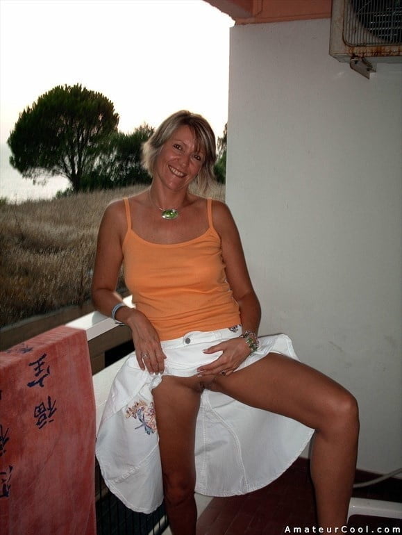 Hot wivers vol. 303
 #96982295