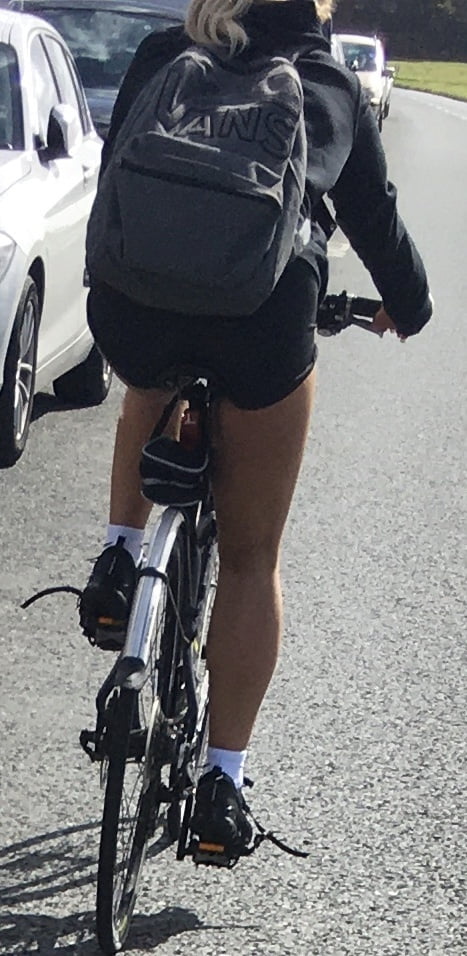 Lockdown creepin' is so much fun! cycling sluts
 #89568928