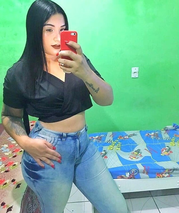 PUTA DO INSTAGRAM: Itala Ferreira #96884221