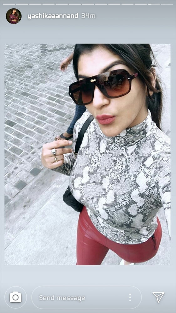 ヤシカ
 #89756587