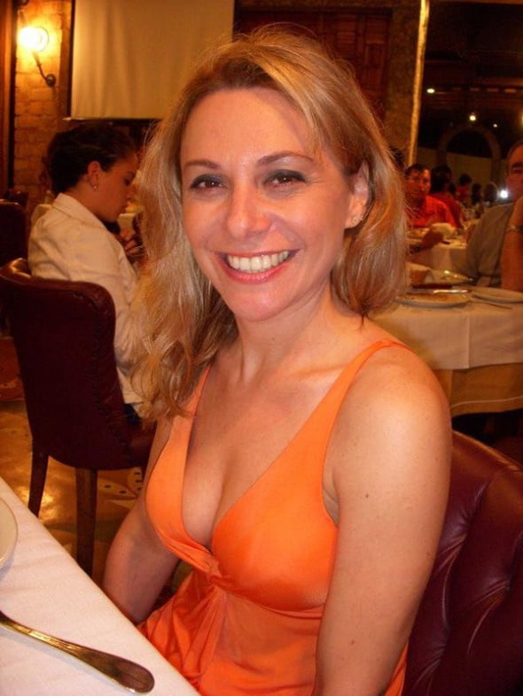 Milf caliente expuesta 2
 #98834876