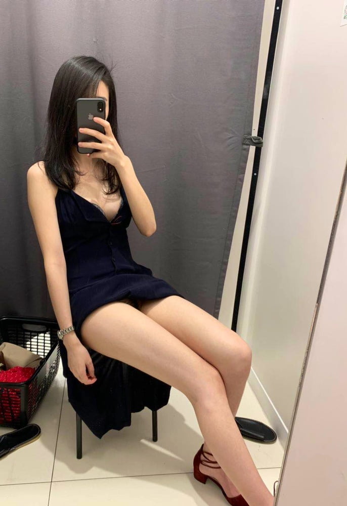 Sexy chinesisches Mädchen
 #94131088