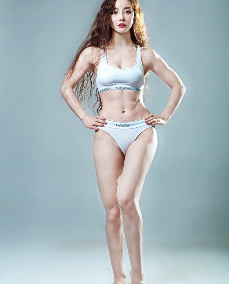 Asian Fit Girl #92950267