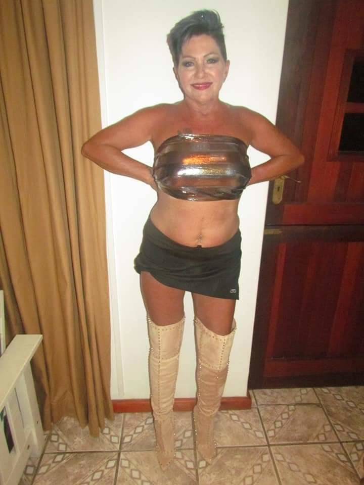 Eliz beukes #89991489
