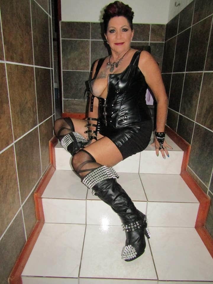 Eliz beukes #89992068