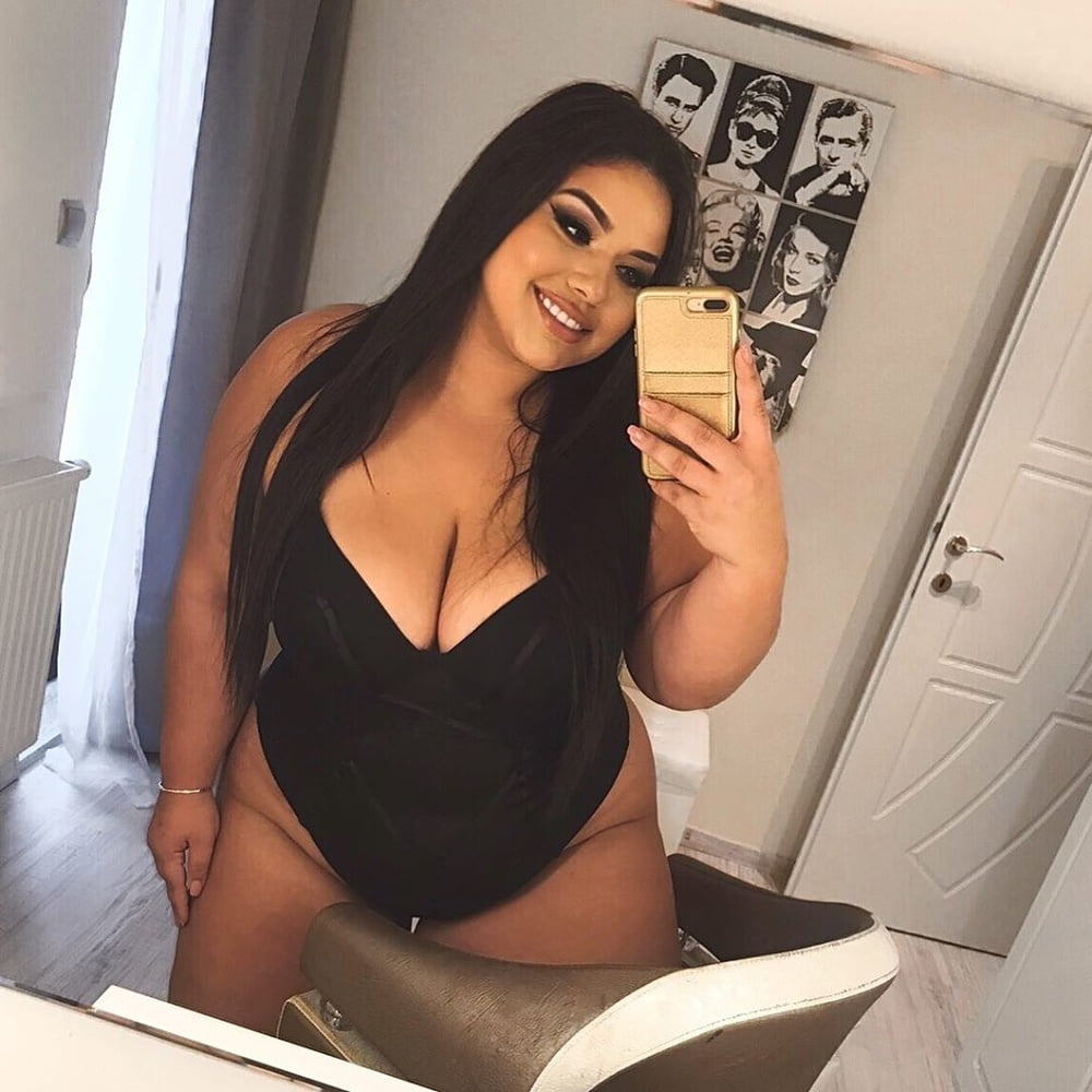 Cock loving curvy women bbw pawg thot
 #90377492