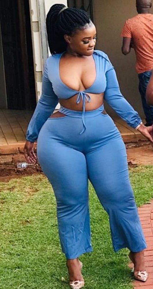Big booty sexy african pear Yanda #104590678