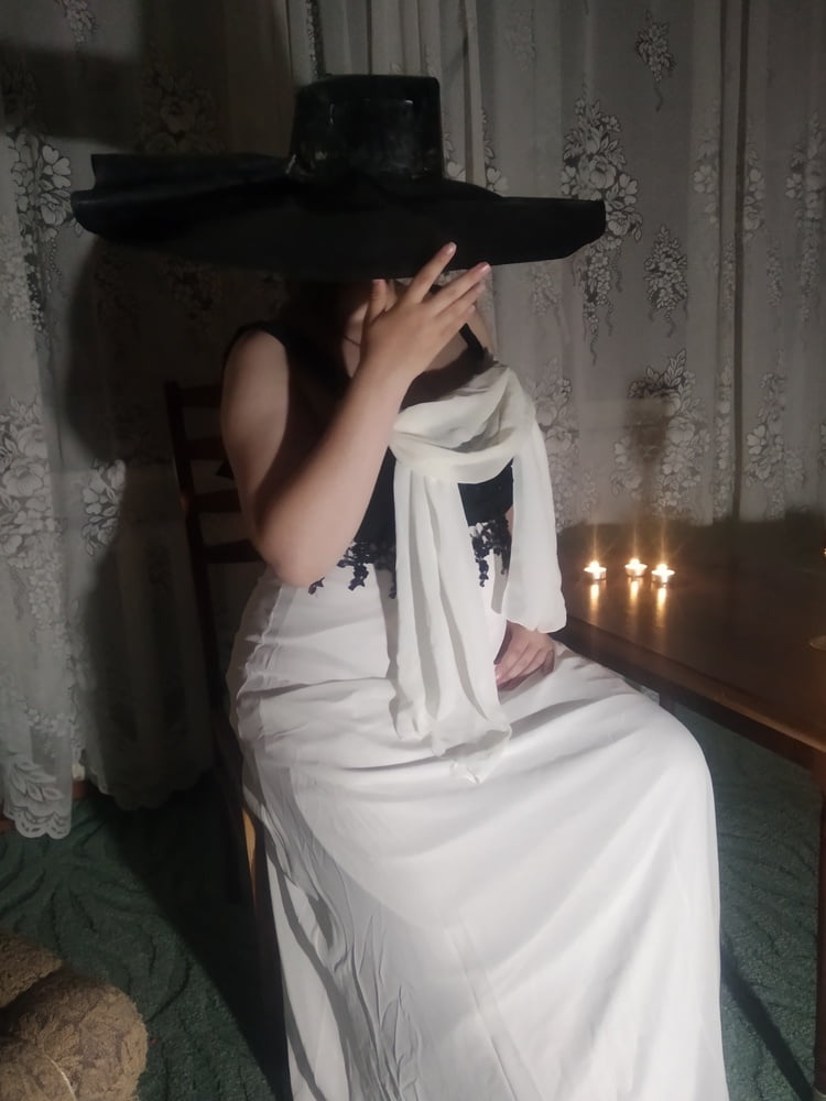 We tried to make a cosplay on Lady Dimitrescu #107003989