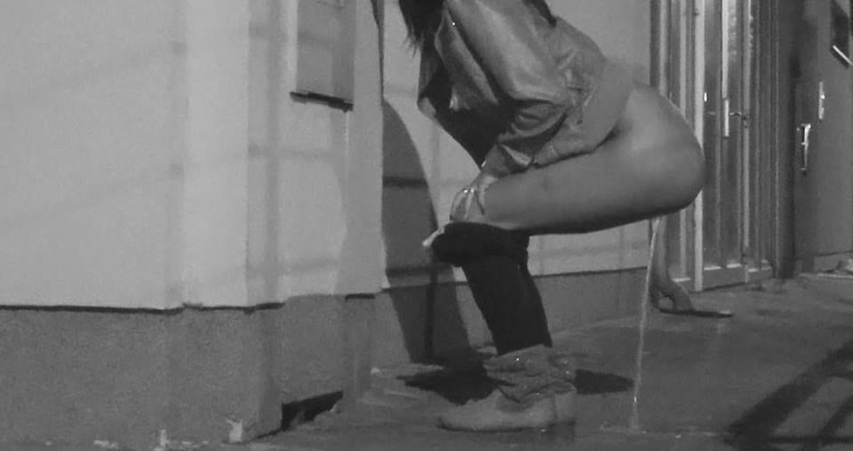 Black and white #94885662