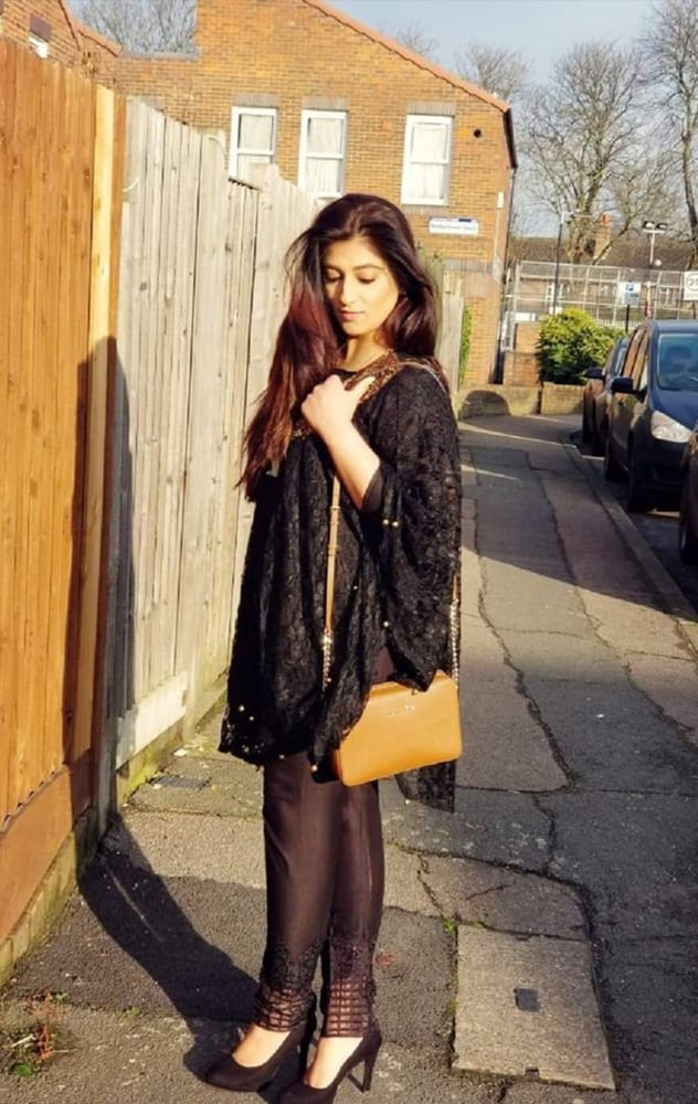 Sexy Pakistani Women Who Make Me Hard sexy Paki Bengali #99249916