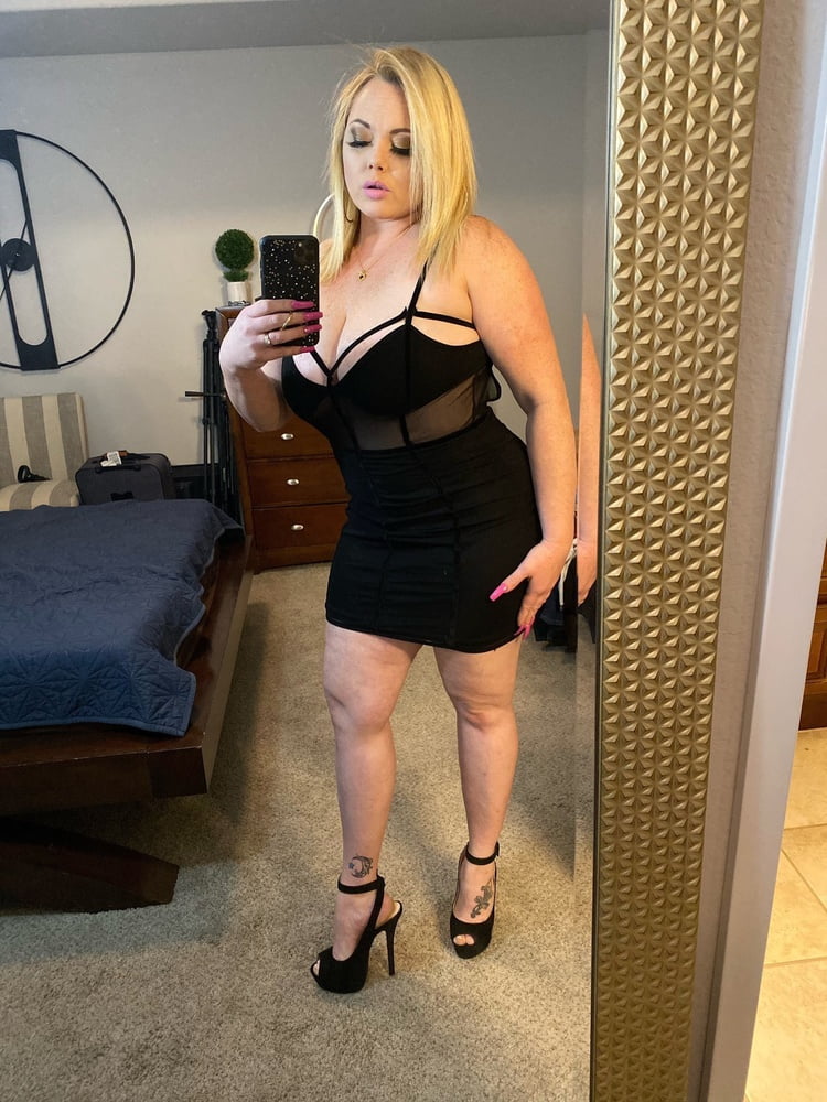 Blonde amateur with big tits #89243162