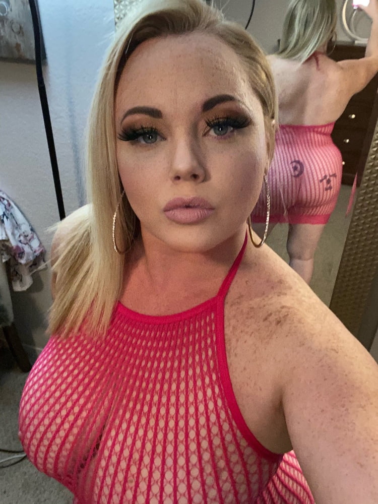 Blonde amateur with big tits #89243183