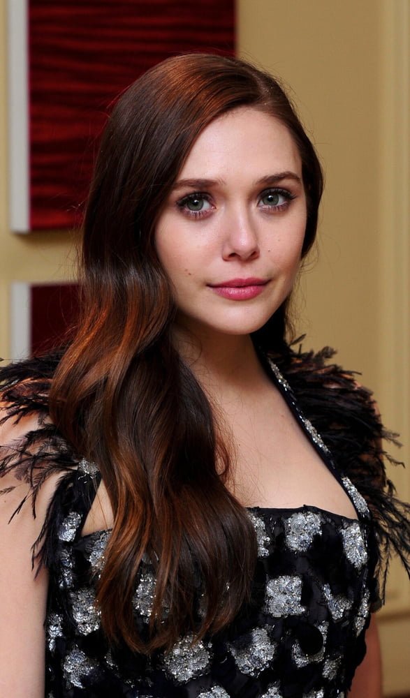 Elizabeth Olsen #95493153