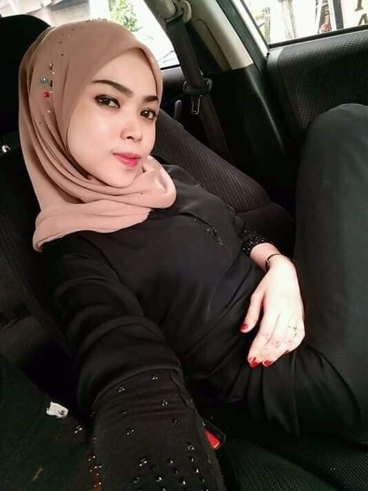 Melayu Tudung Cintik #80216119