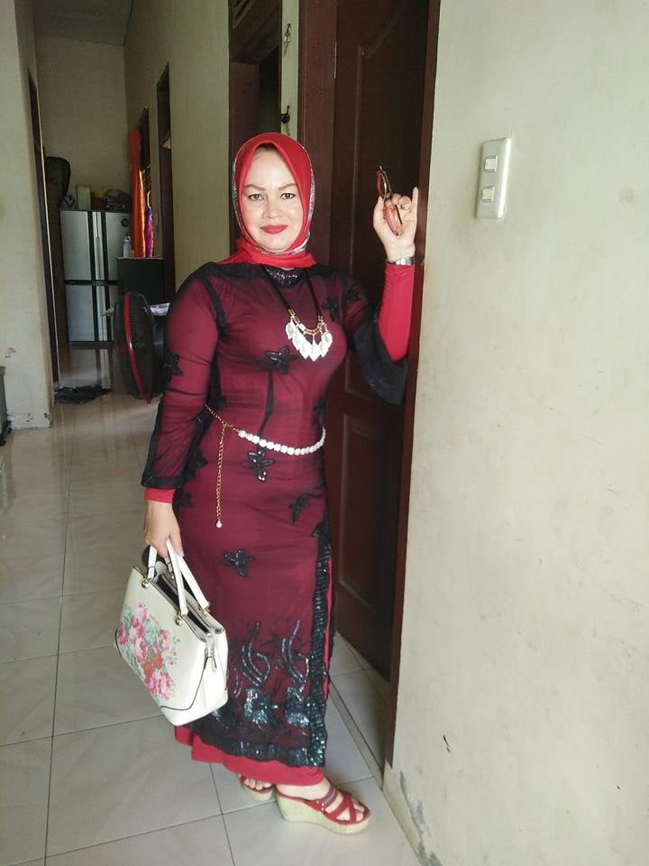 Melayu Tudung Cintik #80216208