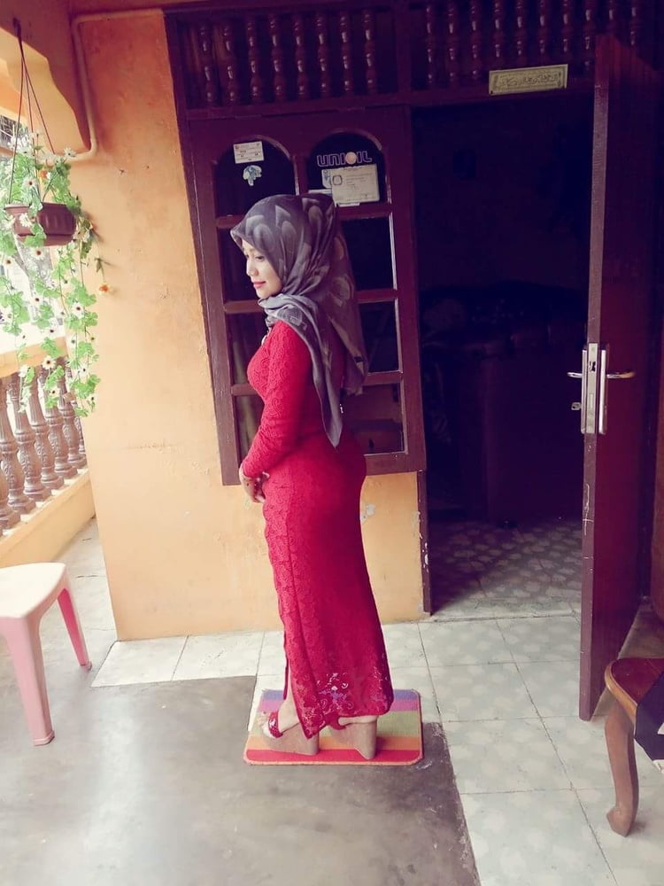 Melayu Tudung Cintik #80216253