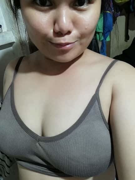 Filipina #92665526