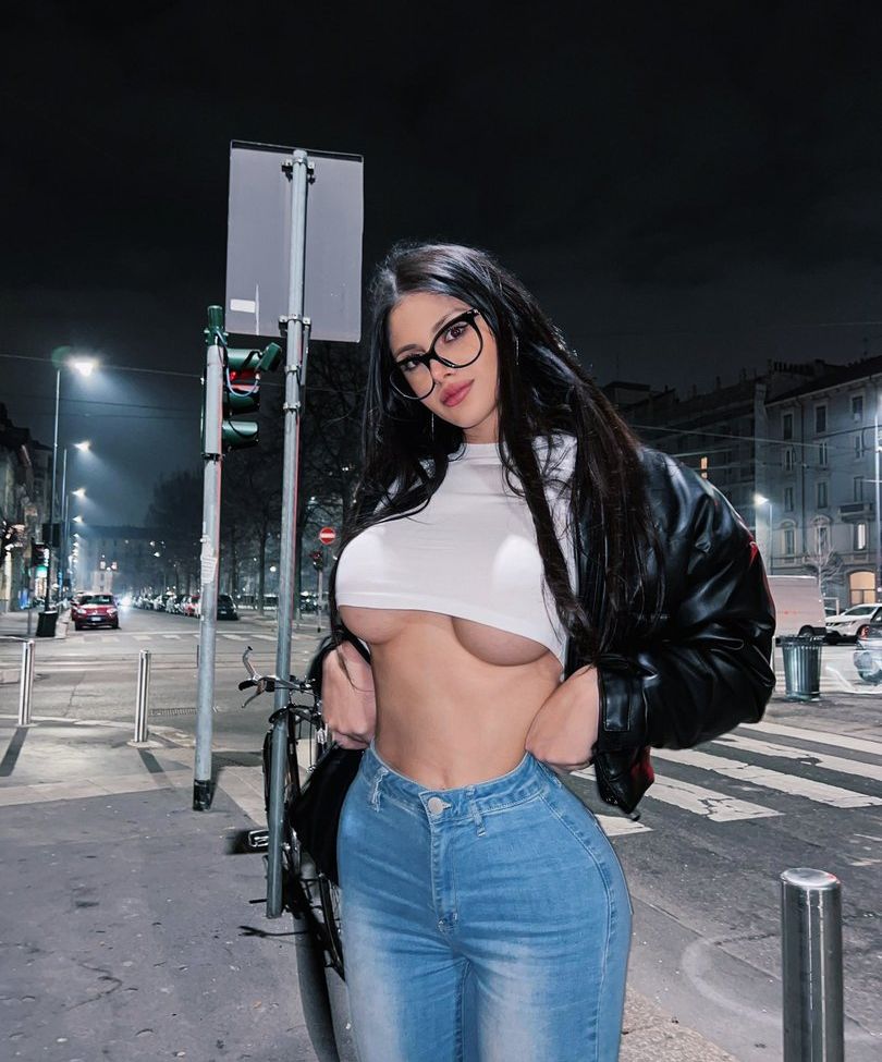 Vismara Martina desnuda #107627909