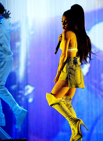 Ariana grande con gli stivali vol 06
 #105138352
