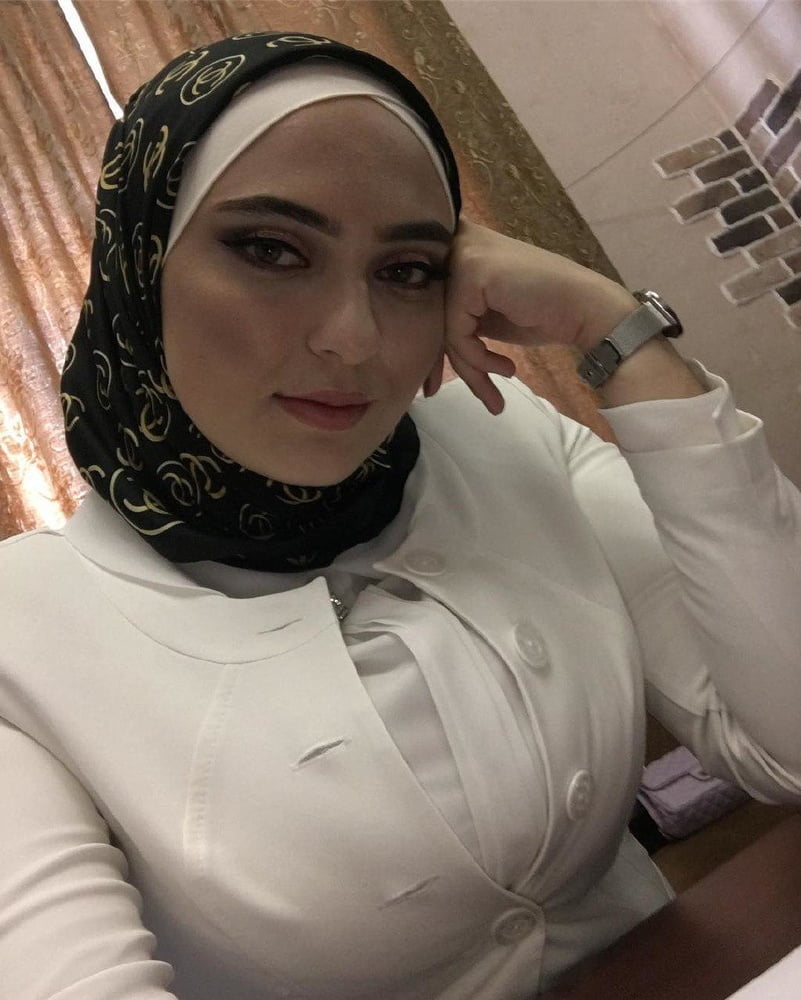 Turkish Muslim Mature Hijab - HUGE BOOBS Milf (NON-Porn) #81823206