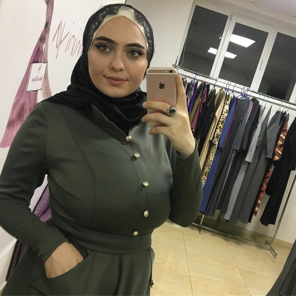 Turkish Muslim Mature Hijab - HUGE BOOBS Milf (NON-Porn) #81823234
