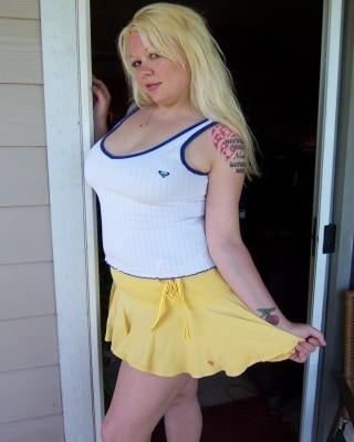Photoshoot Chubby Blonde #81768910
