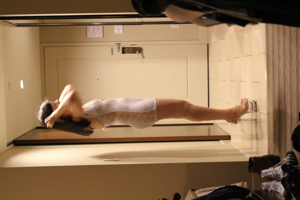 Viajes de viernes de esposas y gf's
 #90840406