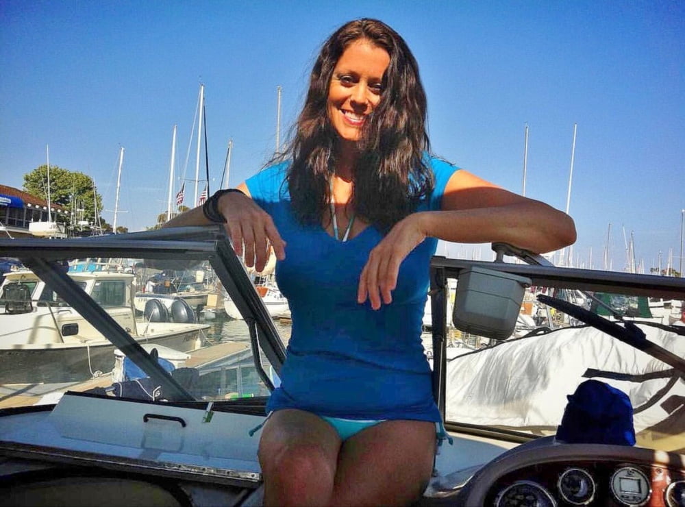 Viajes de viernes de esposas y gf's
 #90840469