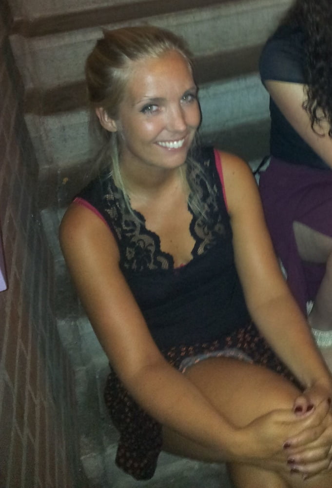 Viajes de viernes de esposas y gf's
 #90840489