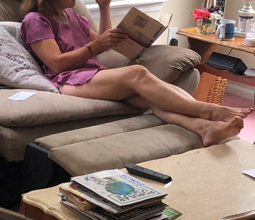 Viajes de viernes de esposas y gf's
 #90840511