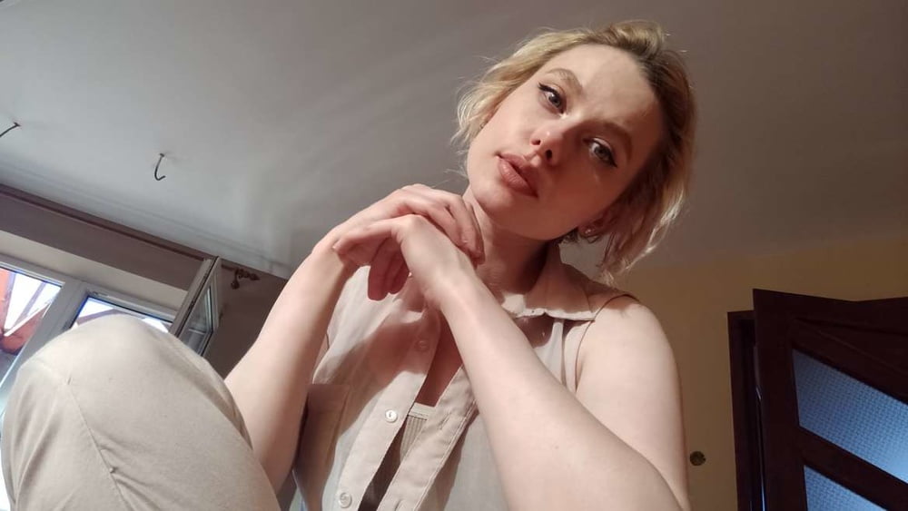 Viajes de viernes de esposas y gf's
 #90840533