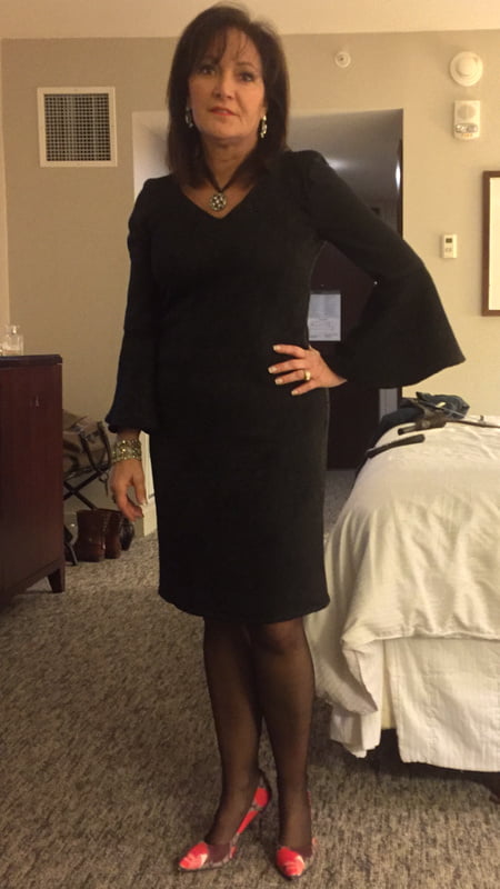 Viajes de viernes de esposas y gf's
 #90840572