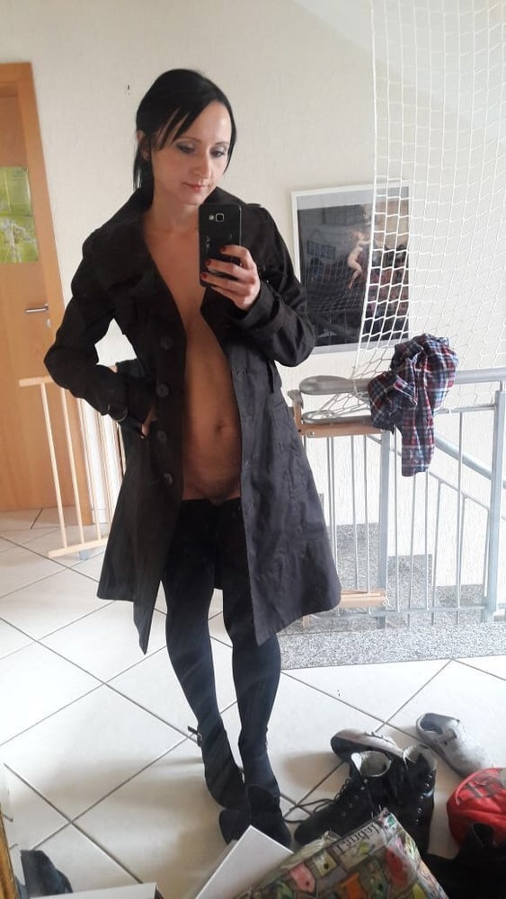 Viajes de viernes de esposas y gf's
 #90840579