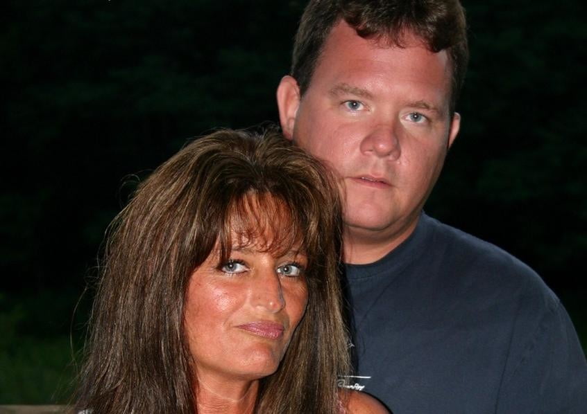 Viajes de viernes de esposas y gf's
 #90840647