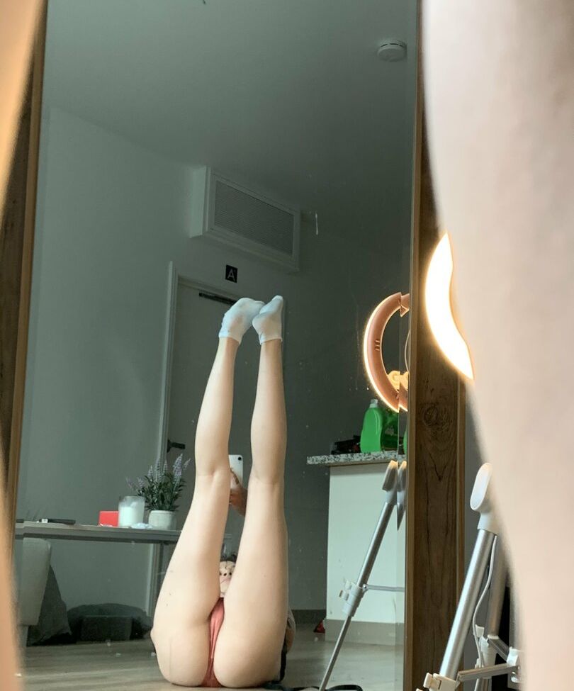 Edensgard3n desnuda #109854251