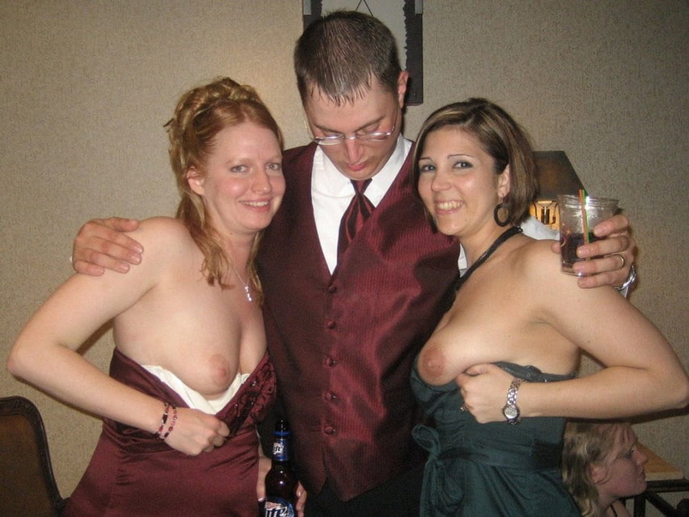 Multiple Flashing Ladies 005 #81451811